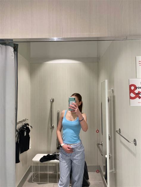 changing room tits